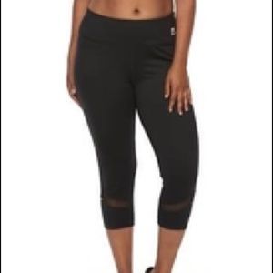 Black workout pants capris leggings Tek Gear 2x